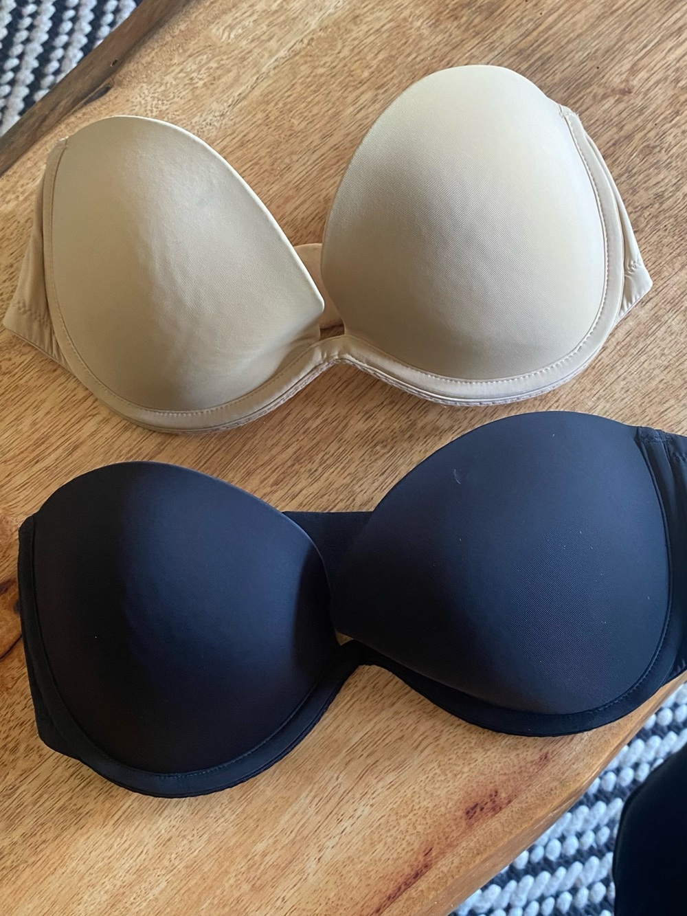 Gap Low Cut Strapless Convertible Bras in Nude and Black